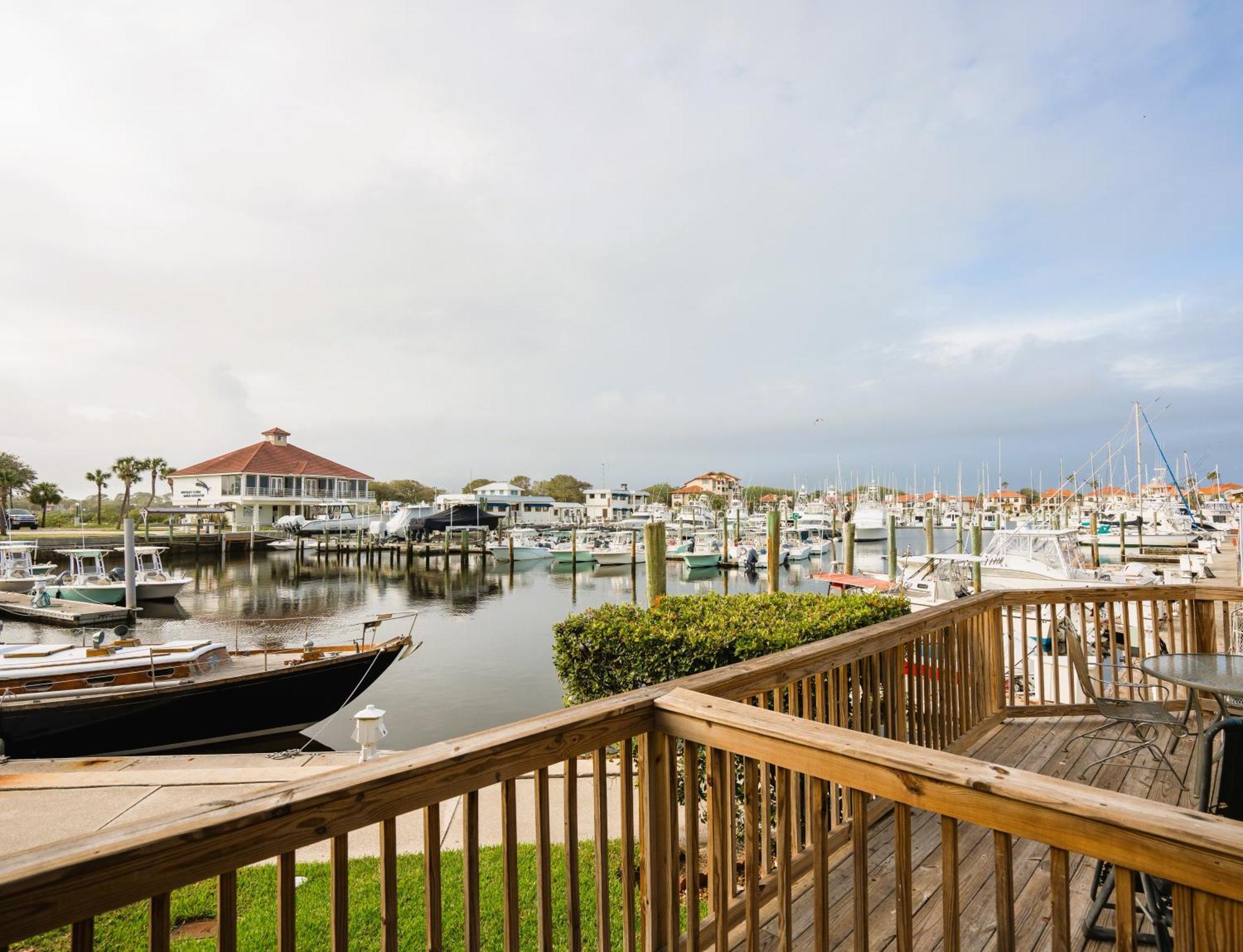 Inn At Camachee Harbor Сент-Огастин Номер фото